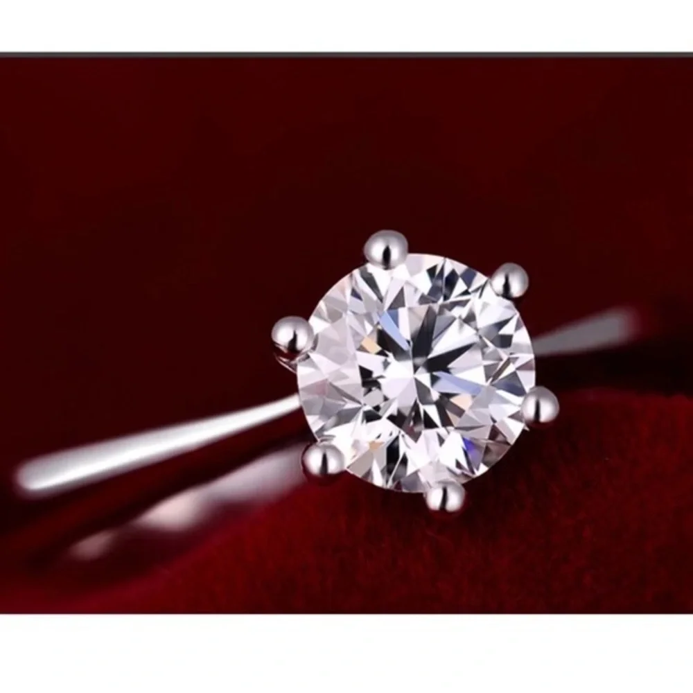 Romantic 925 Sterling Silver Cubic Zirconia Ring